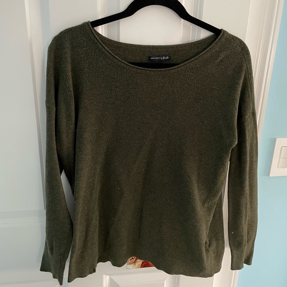 American Eagle long sleeve